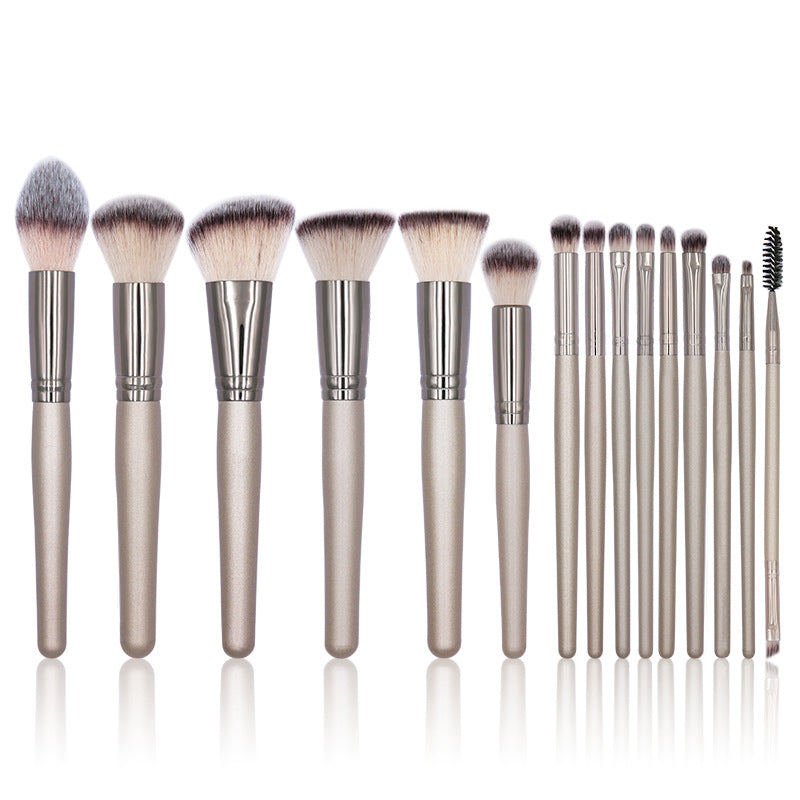 Wooden Handle Makeup Brush Set